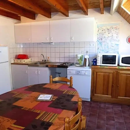 Casino - Mansarde, 6 Couchages Avec Mezzanine Proche Du Centre De Mae-8464 *