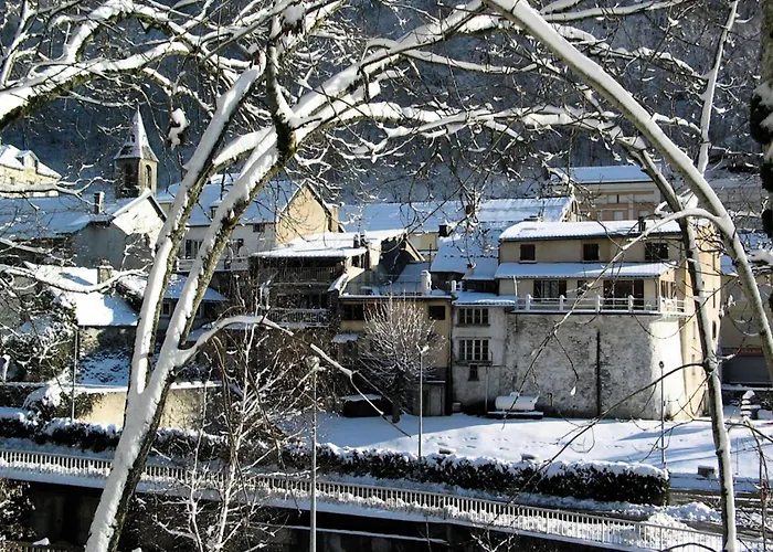 Casino - Mansarde, 6 Couchages Avec Mezzanine Proche Du Centre De Mae-8464 アパート